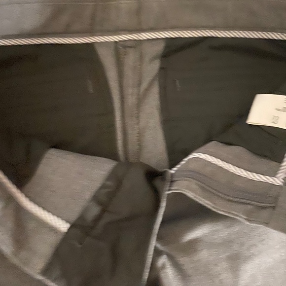 Uniqlo pants - Picture 3 of 4